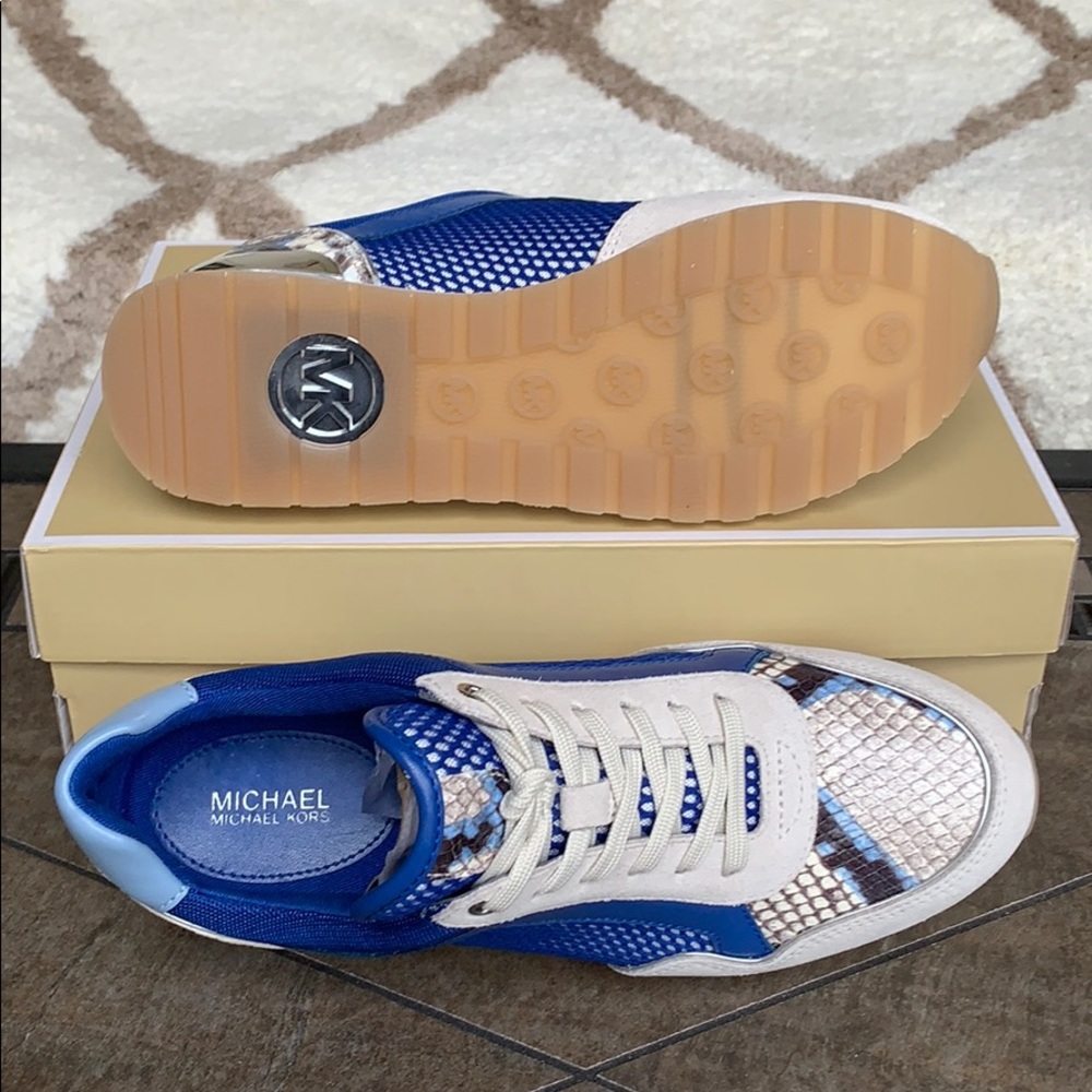MICHAEL KORS Women's Maddie Trainer -Electric Blue - Snakeskin Accent SZ 7.5 - Picture 3 of 16